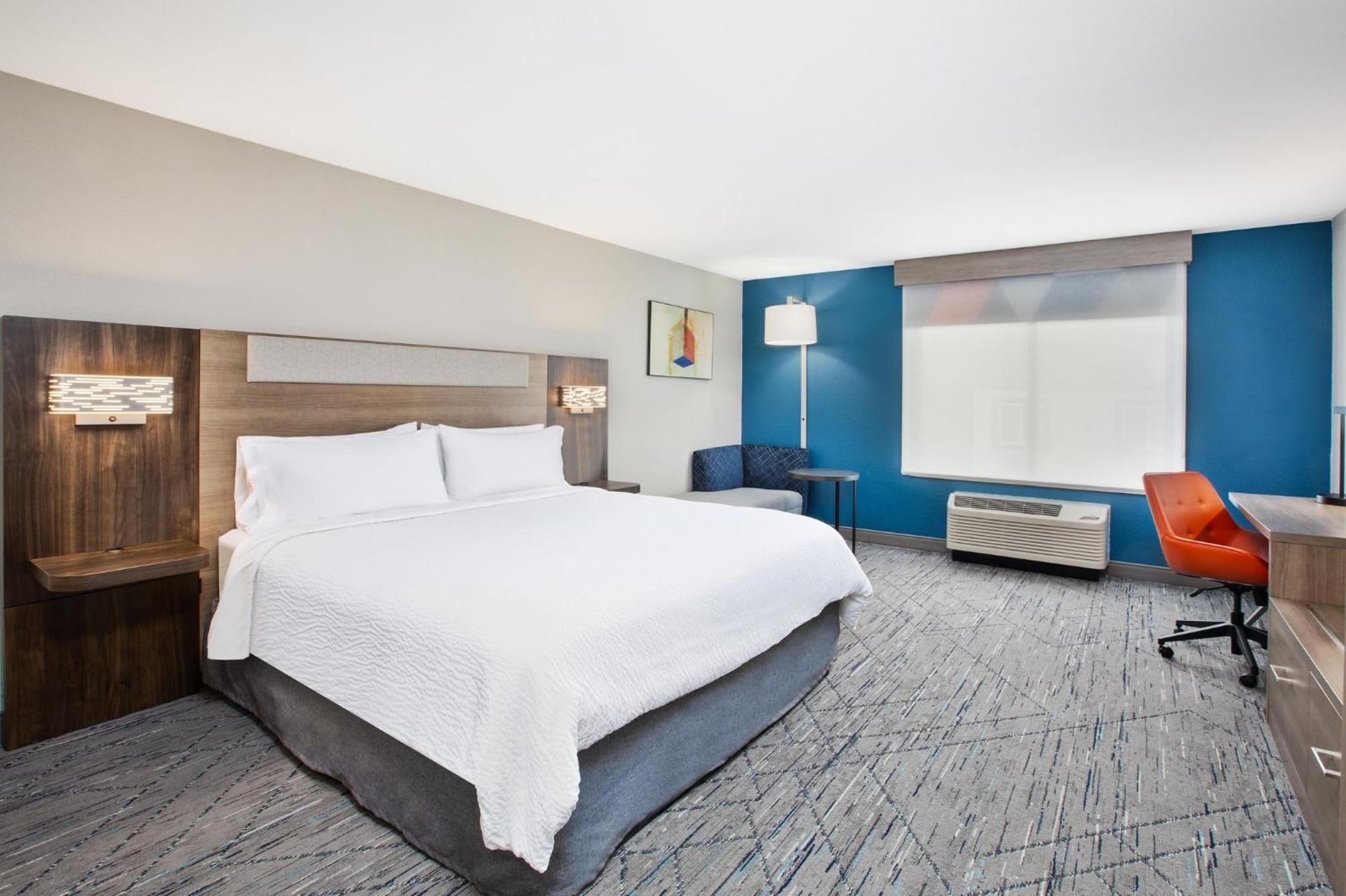 Holiday Inn Express & Suites Buffalo, An Ihg Hotel Екстер'єр фото