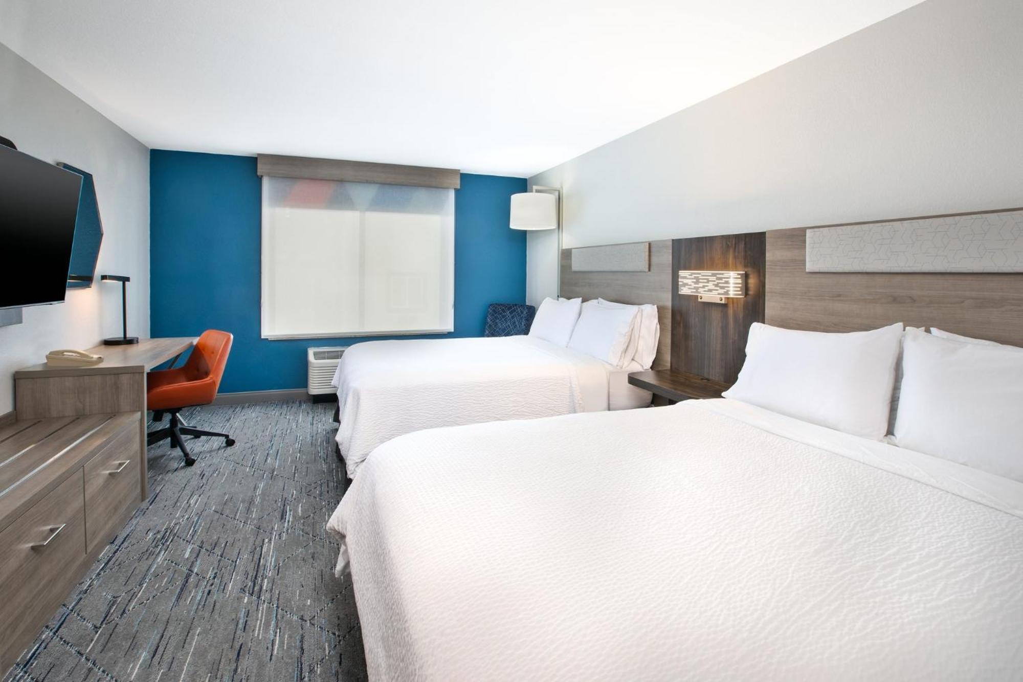 Holiday Inn Express & Suites Buffalo, An Ihg Hotel Екстер'єр фото